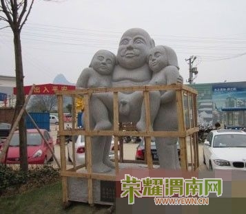 ����������С����ϡ�