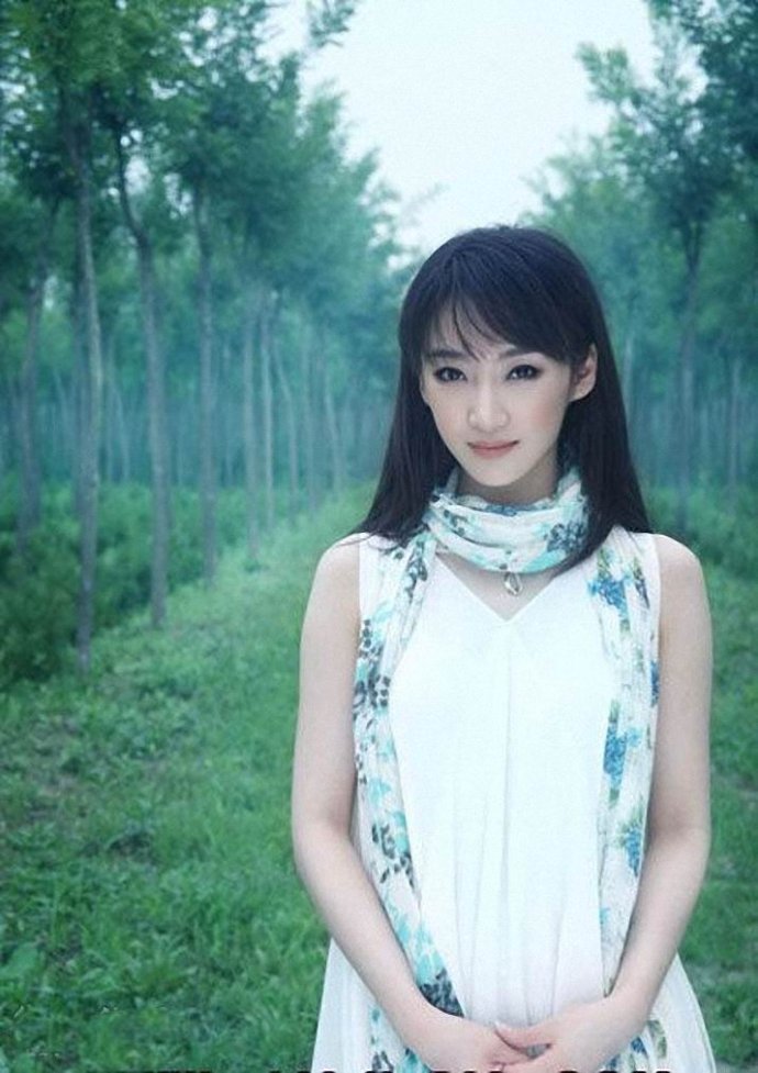 美女演员 爱新觉罗·启星 - 摄影天地 - 荣耀渭南网 -