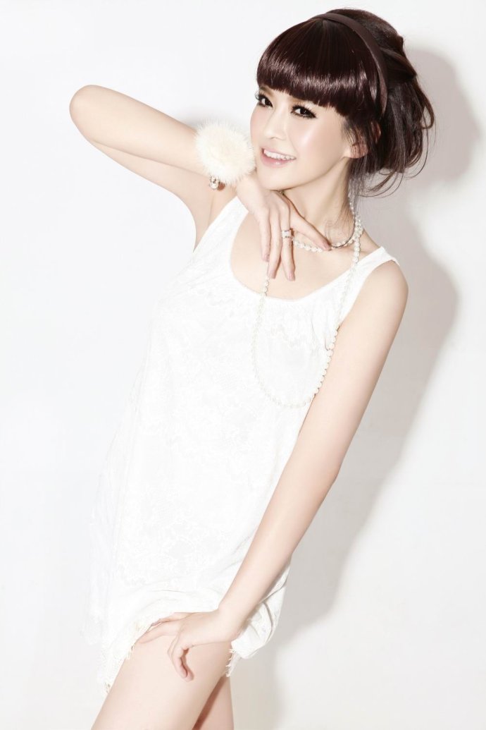 美女演员 马露儿 - 摄影天地 - 荣耀渭南网 - WW