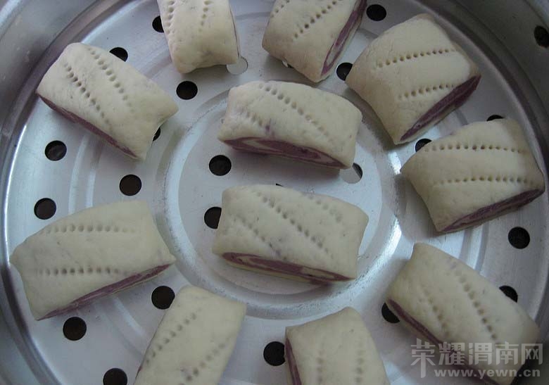 自己做的紫薯水果切面馒头, 自我表扬下 - 时尚