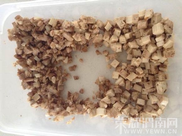 晒晒老妈在家做的武汉特产豆皮,附步骤噢