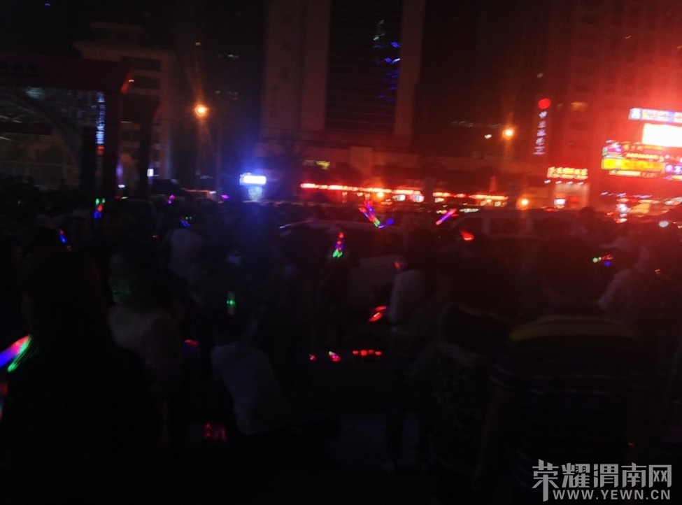 电信天翼飞young2013中国好声音西安演唱会现