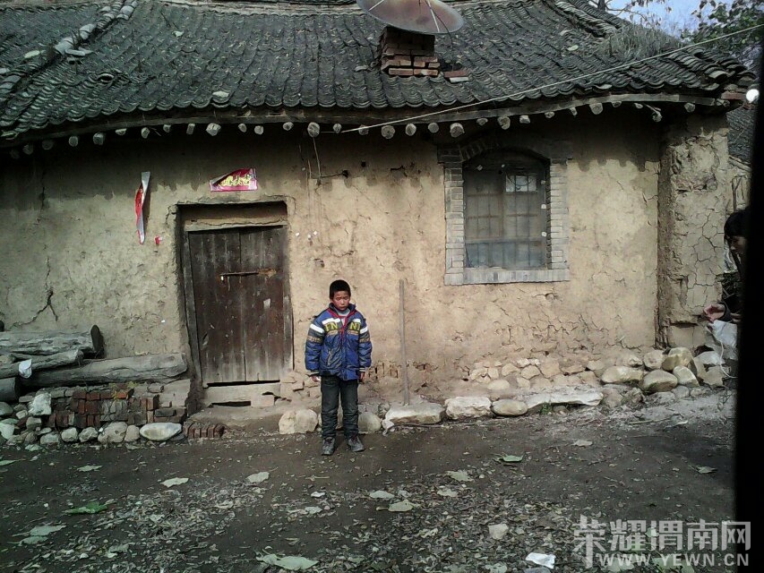 ���ĸ����ӣ��������һ�����ӣ������޷���������˵