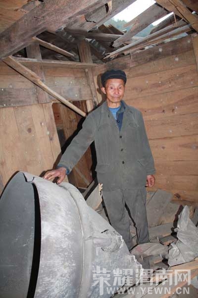 �϶�����