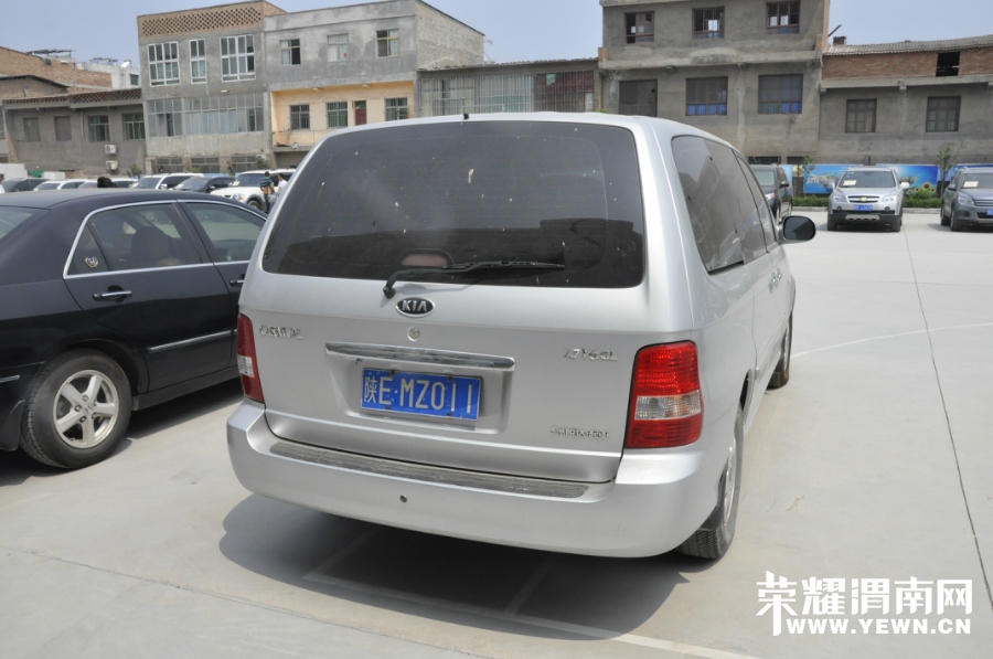 125822qv8v0006x90l0v0m.jpg