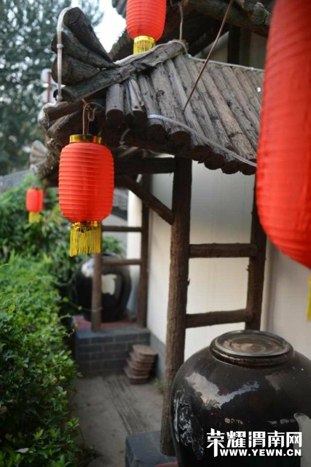 201110p0lxs200x6y6rs0u.jpg