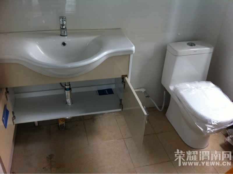 141823bzx4l727x748n4q8.jpg