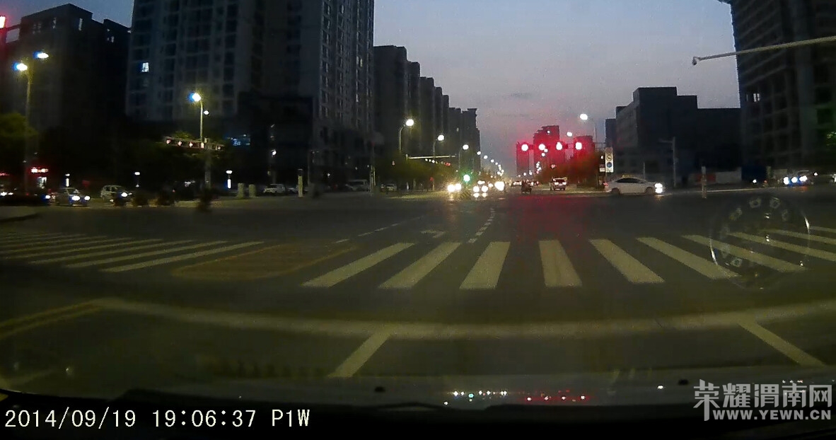 QQͼ20140919200058_01.JPG