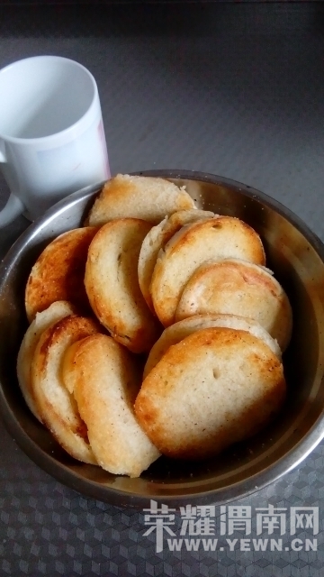 230839flmhmhimuuliyewz.jpg