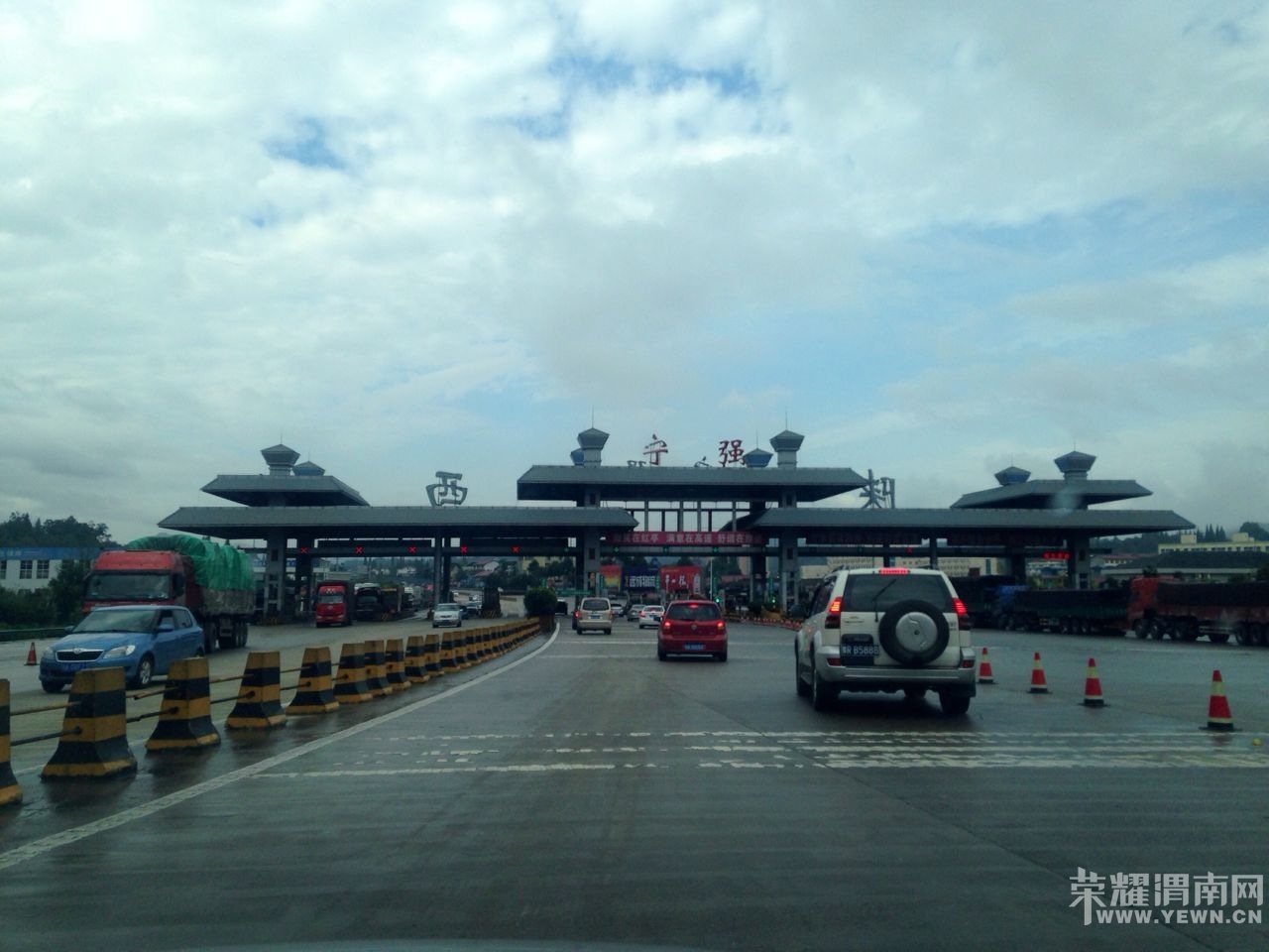 140538o17o0jqspl1nlup5.jpg