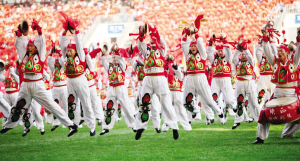 �������� ����μ�ϡ����е�ʮ�����˶��ῪĻʽ��Ӱ