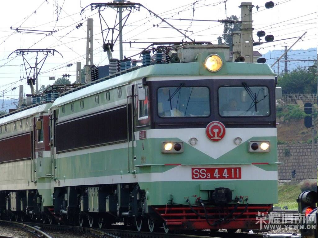 123315vt2qzhtltz6ontat.jpg