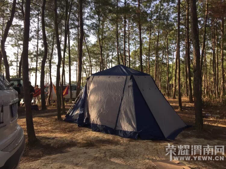 152210qz2yuijrjcnrtt0h.jpg