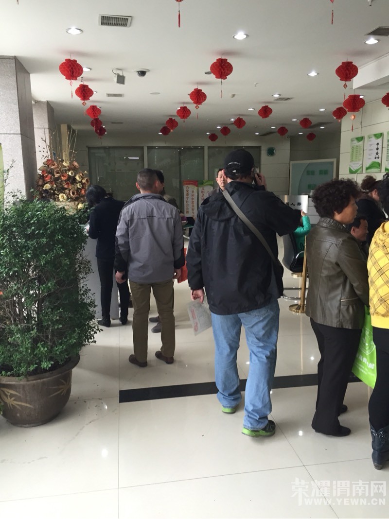 100314b699gwwx60qq6bb6.jpg