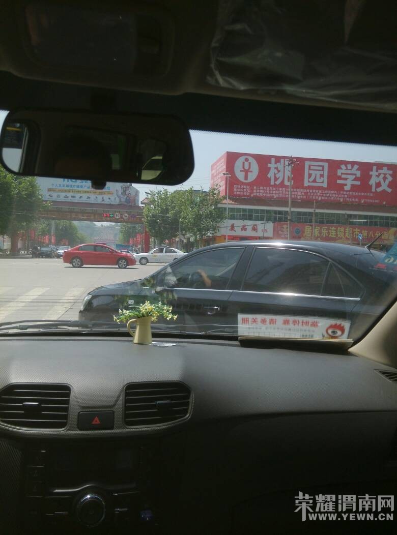 120501rxgmpohy5oofeop5.jpg