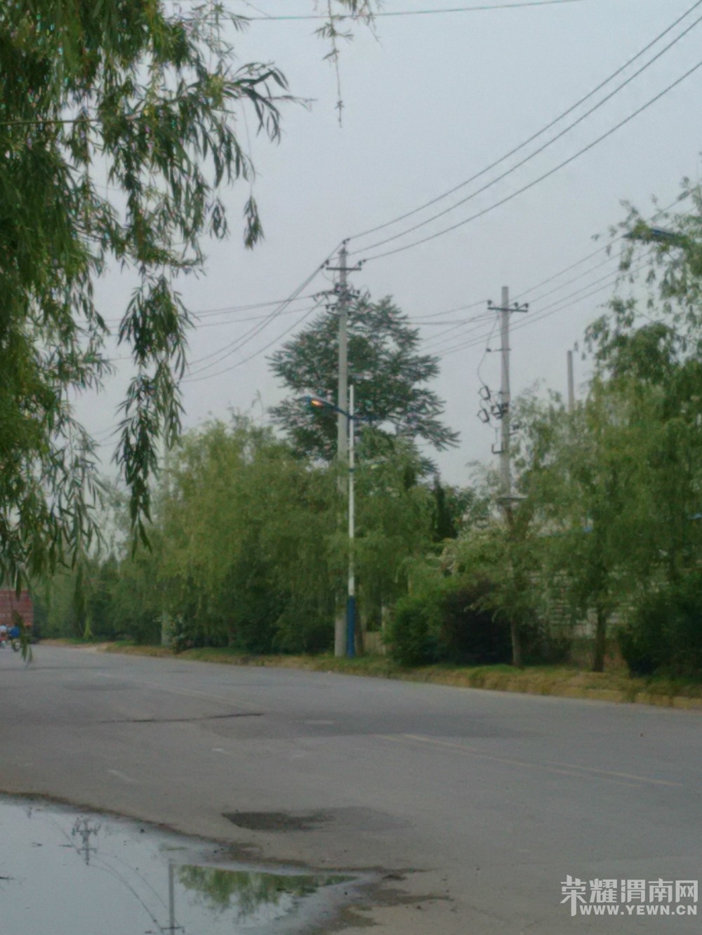 090323m81iwwit9tw9n1on.jpg