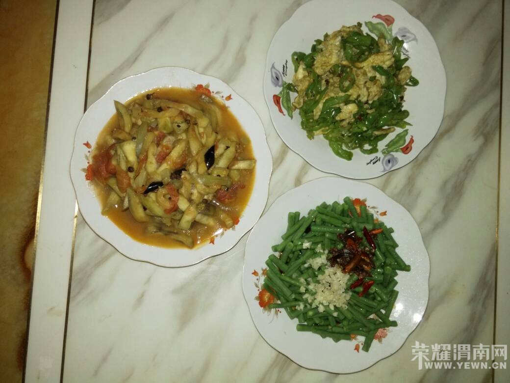 秀一下自己做的饭菜