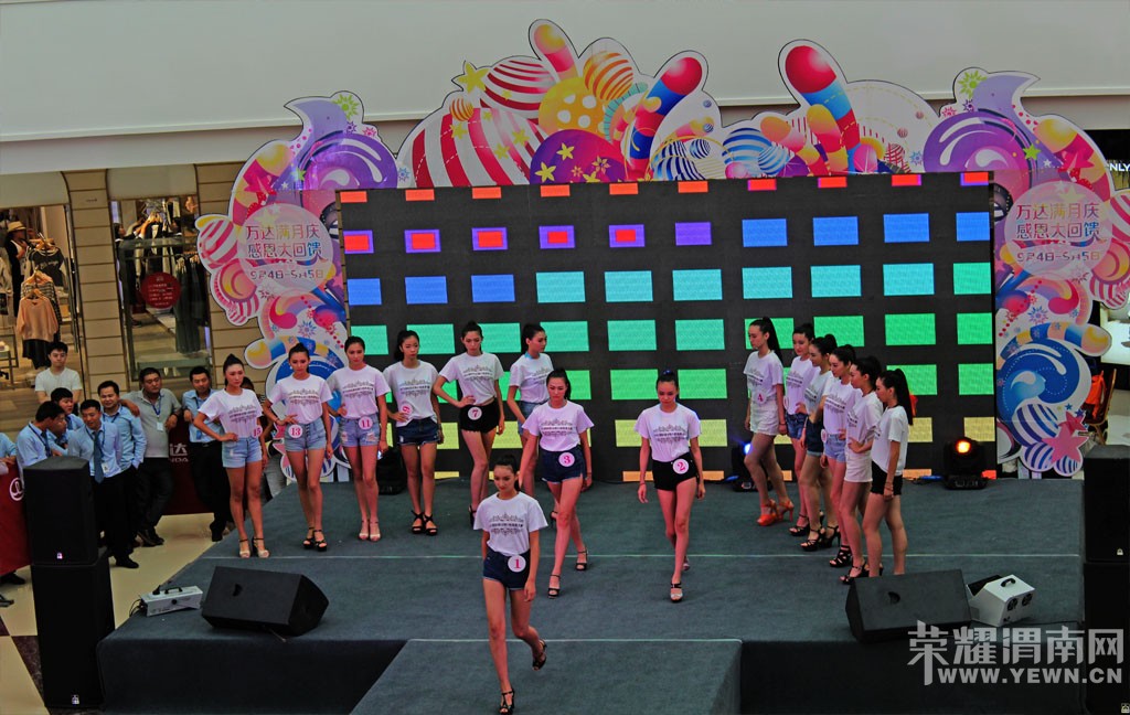 2015ϹСѡйܾӰ