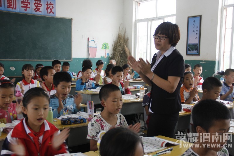 μ������֧�̽�ʦ������ ��ĸ�װ�İ�����ѧ��