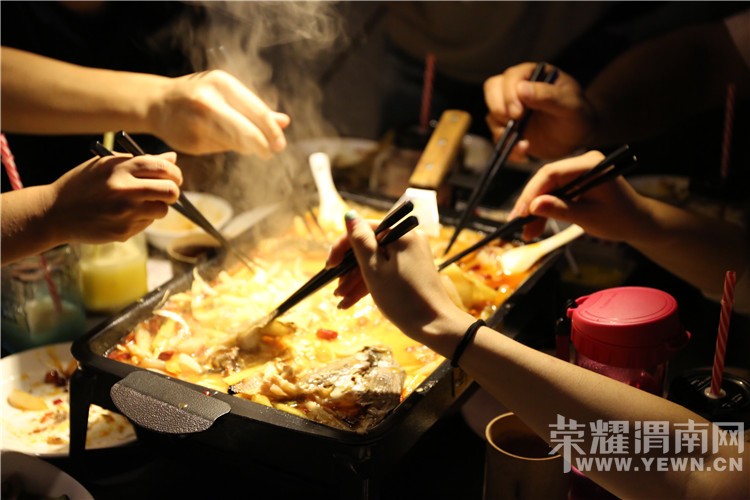 μ���м��㳧�������˼�զ�����㣨С������߷�ȫ��¼��