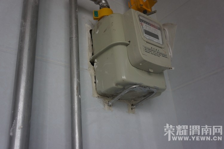 �߹�����Ȼ��������������������װ�޸�������ô��ô���ģ�