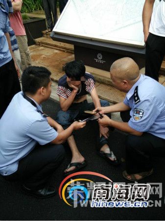 ����С�����Ա�ץ���� �Գ��Ǹ������������