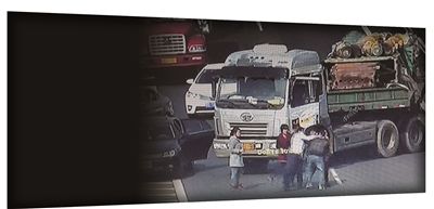 ���������·�ϵ��������¹� ����˾����5��ȺŹ