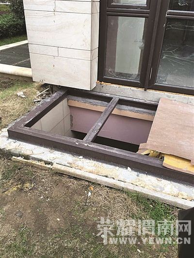 һ¥ס�����������ͨ�羮�� �ھ����׹��(ͼ)