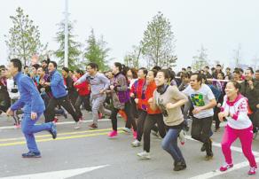 ��ʨ��μ�ϡ����潡���ܡ�  �����ɽ�������� 