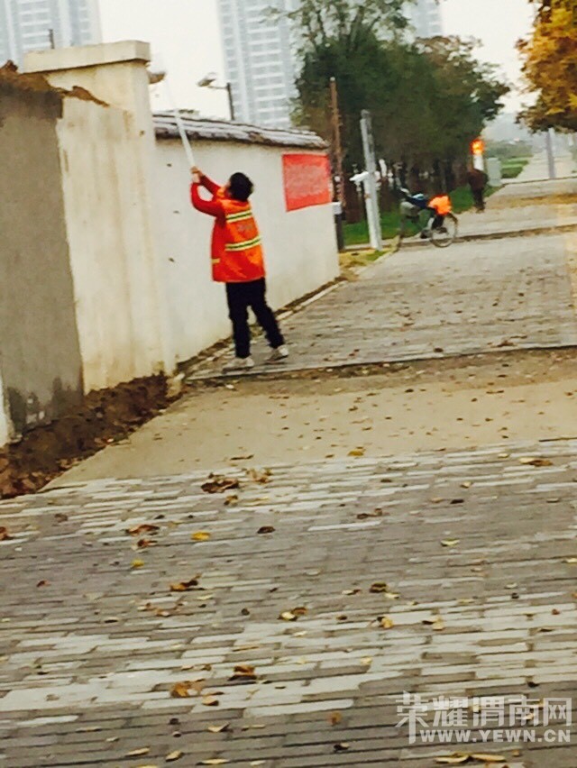 ��������������ſڣ�����һ�����������£���ҿ���������