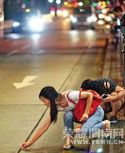 ��۽�ͷ���˺�������ʯ�� 1����ֵ����10��Ԫ