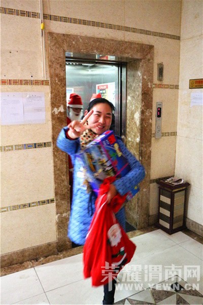 ��ľ����ս�һ��ʥ������ ���50���������ܽӴ� �������� �ٿ���