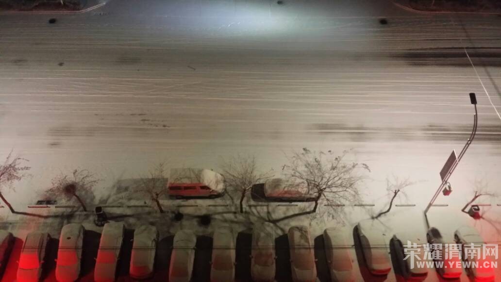 ��ҵѩ�����µ�ͦ��ģ��������Ҫװ�÷��������������У�