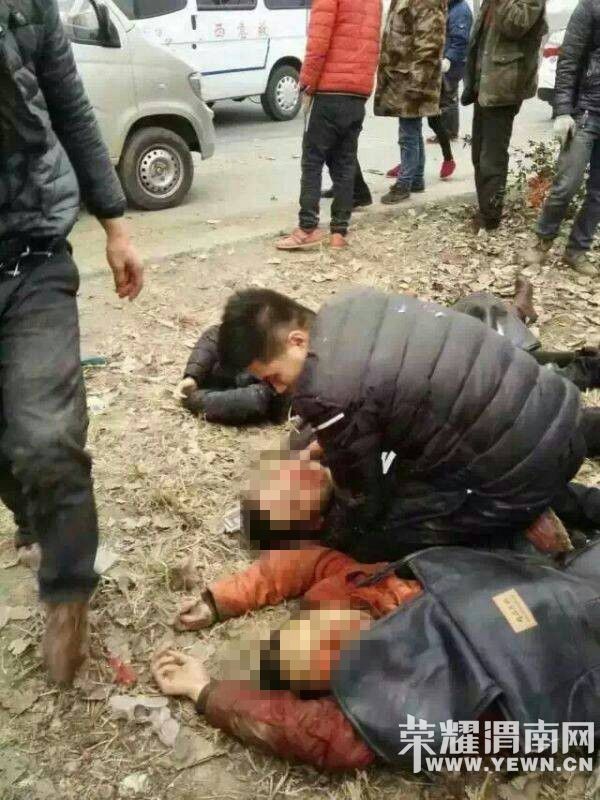 �������绢