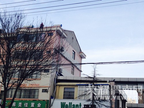 ����·��������С������������¥�ˣ�������ǰ���Ѱ�