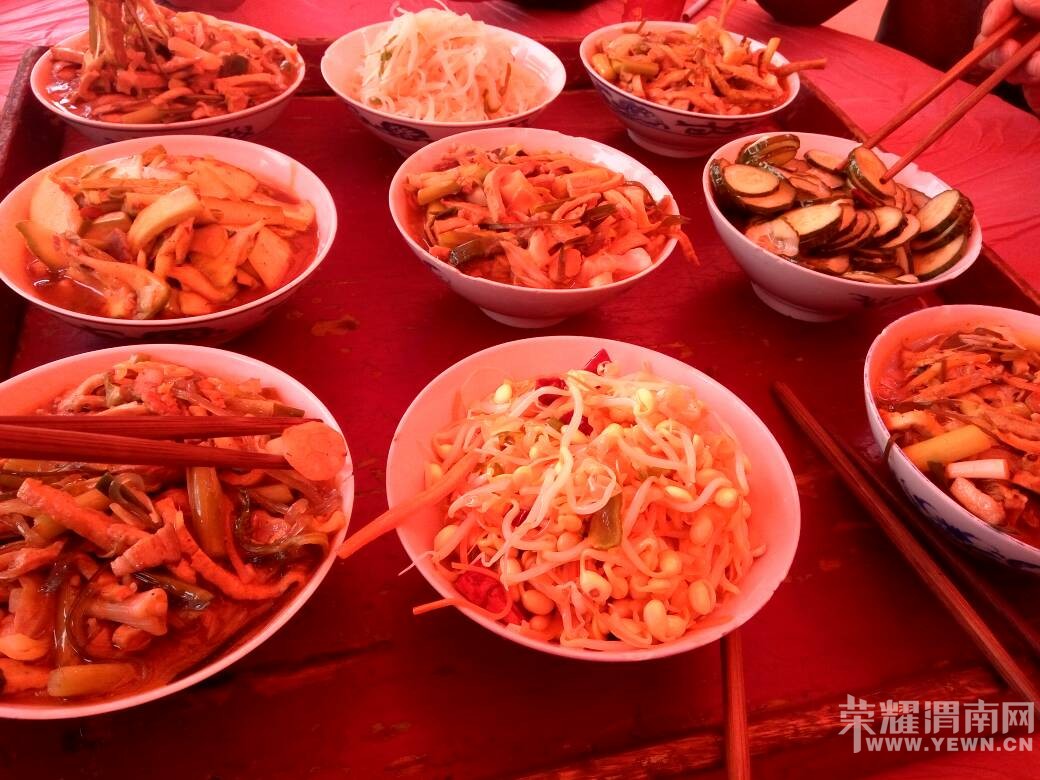 ����ζ�����ǿ��ԣ�ֻ�й��²��ܳԵ�