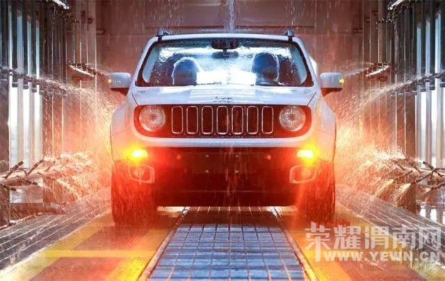 ͻСⱨ ȫJeepԼ
