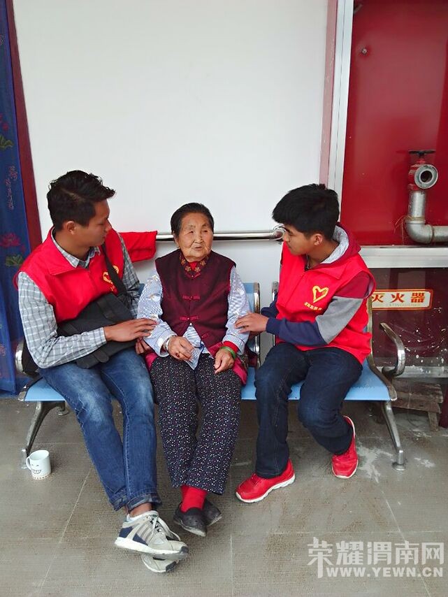 5��8��ĸ�׽���μ������Ժ��ܽ�