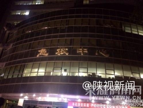 ����ը����������ԭ�����ڱ�ѹ����ը ������������ҽ