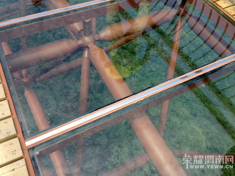 �ٻ�ɽ����ջ��