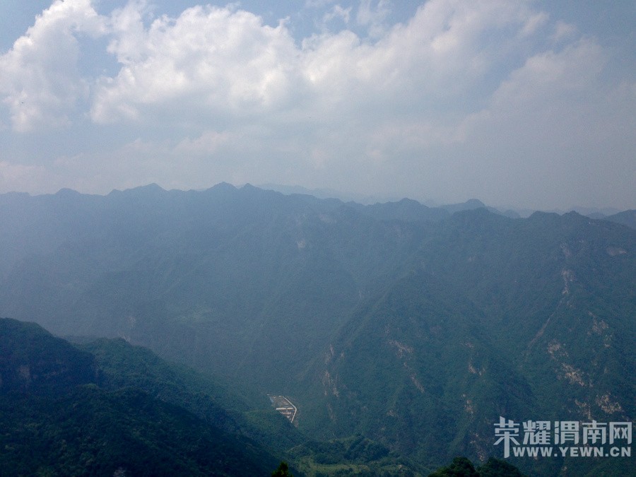 �ٻ�ɽ����ջ��