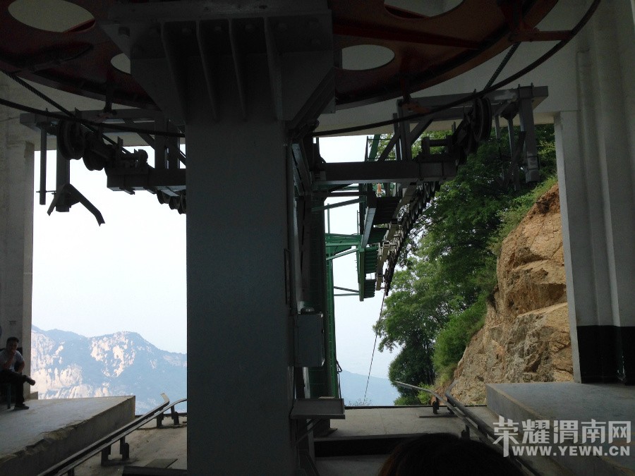 �ٻ�ɽ����ջ��