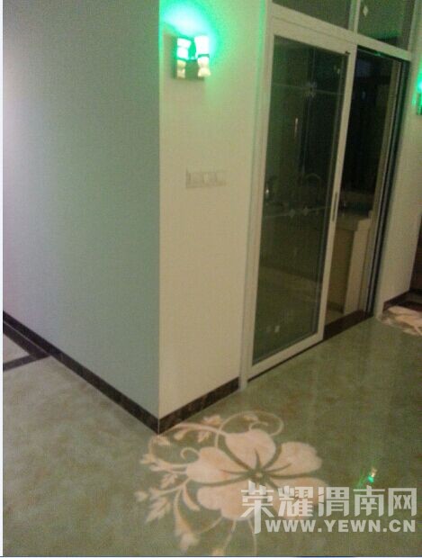  ��λ�����С�Ľ�Ǯ��Ӫ��һ��[����]��[����]�����ʵļ�.