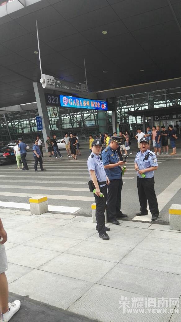 运政()有没有权利在机场查滴滴车 - 百姓生活 -