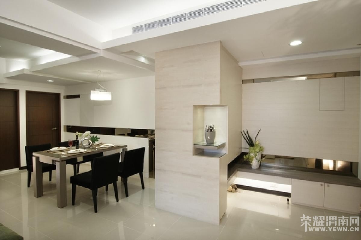 ��ˬ����Լ����