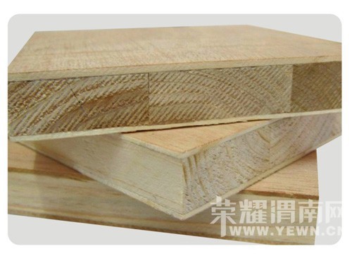 ���෱��İ�ģ���������ôһ���£�