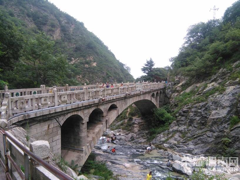 ����֮һ�Ļ�ɽ