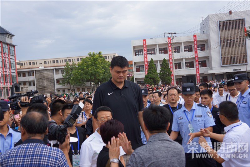 陕西渭南人口_渭南市 区人口计生局联合开展政风行风宣传活动
