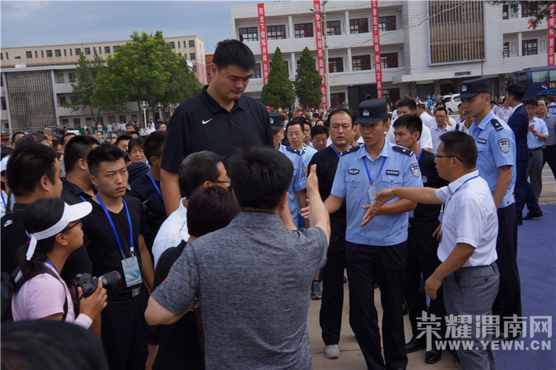 陕西渭南人口_渭南市 区人口计生局联合开展政风行风宣传活动