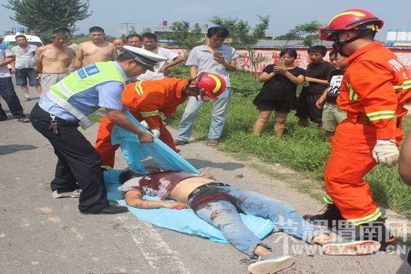 С��׷����β μ����������Ӫ��